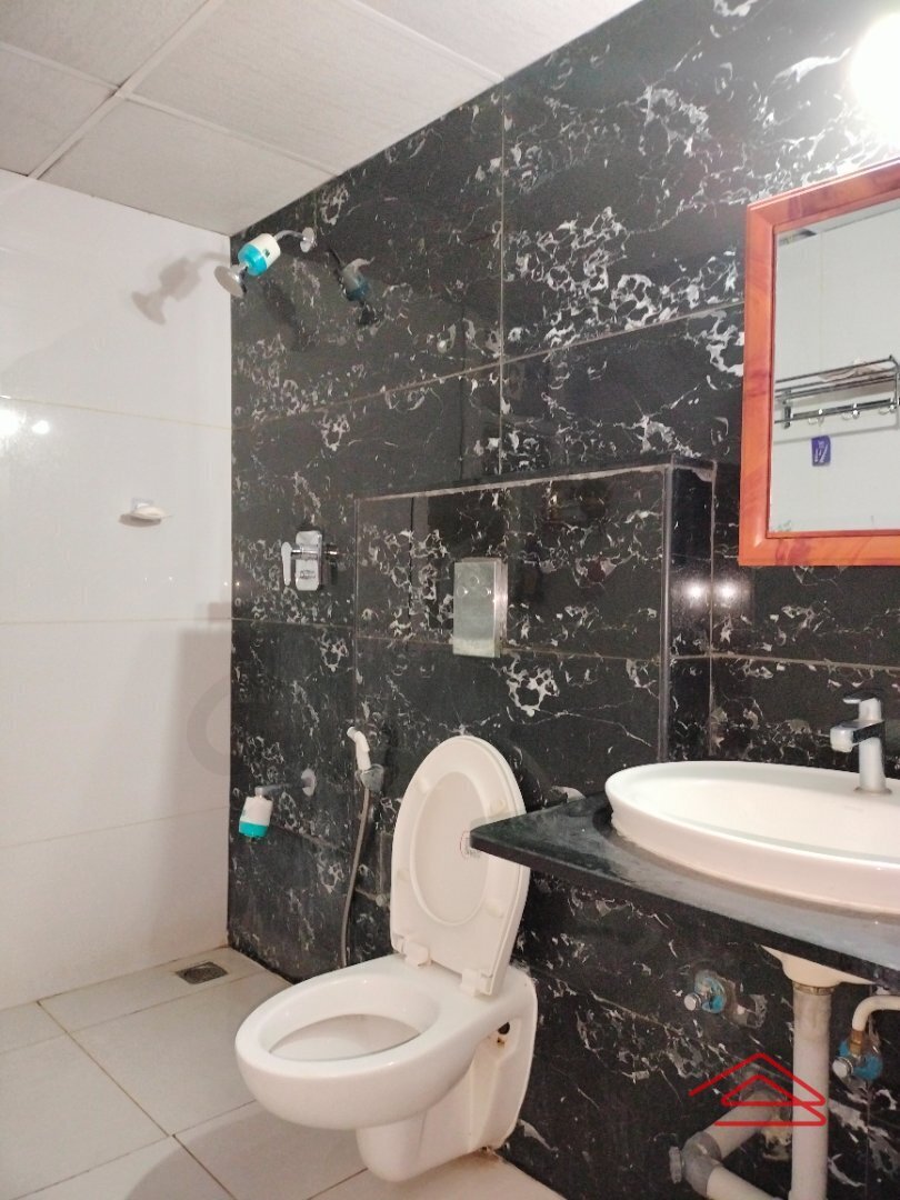 Bathroom 3