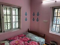 bedrooms 2
