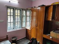 bedrooms 2