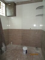 Sub Unit : bathrooms 1