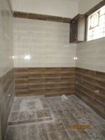 Sub Unit : bathrooms 2