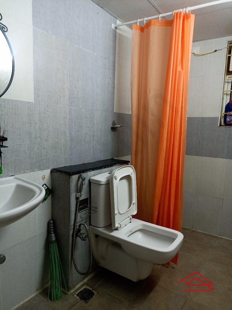 Bathroom 2