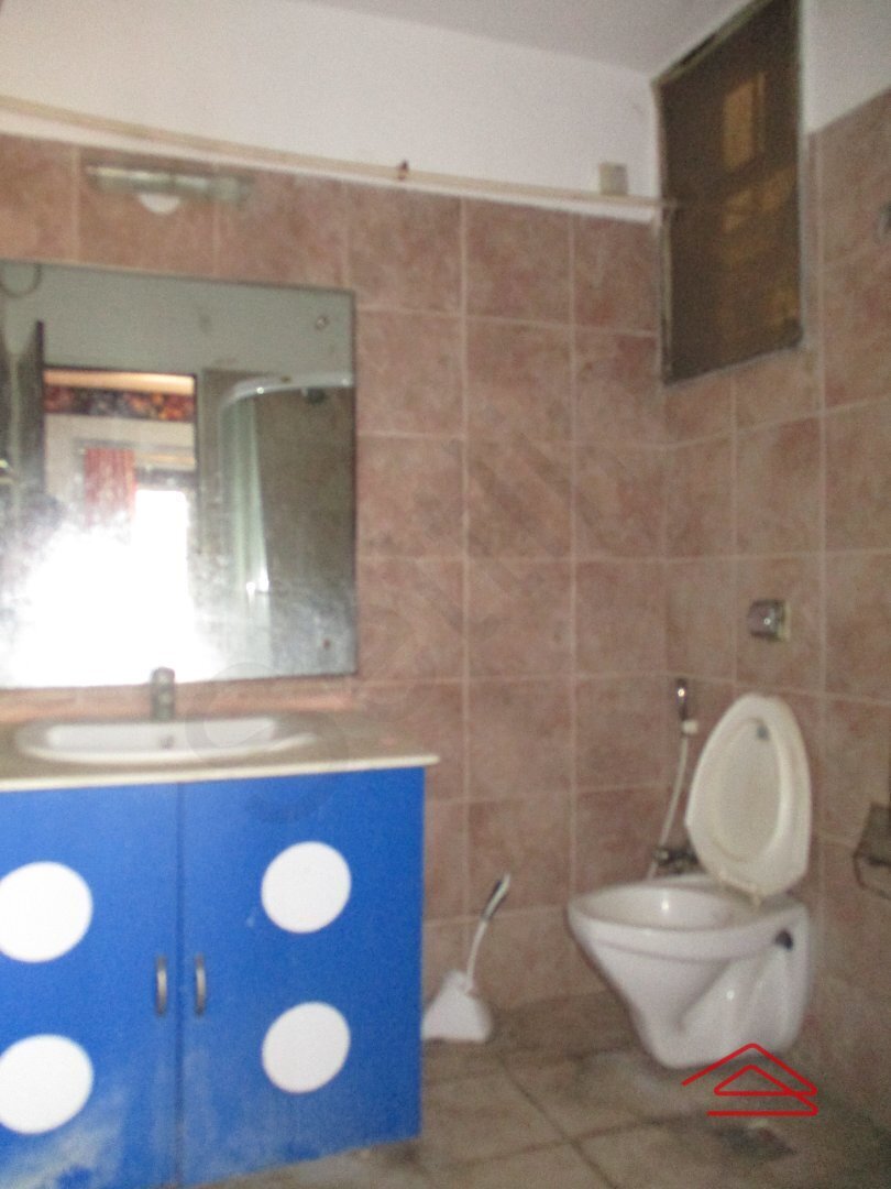 Bathroom 5