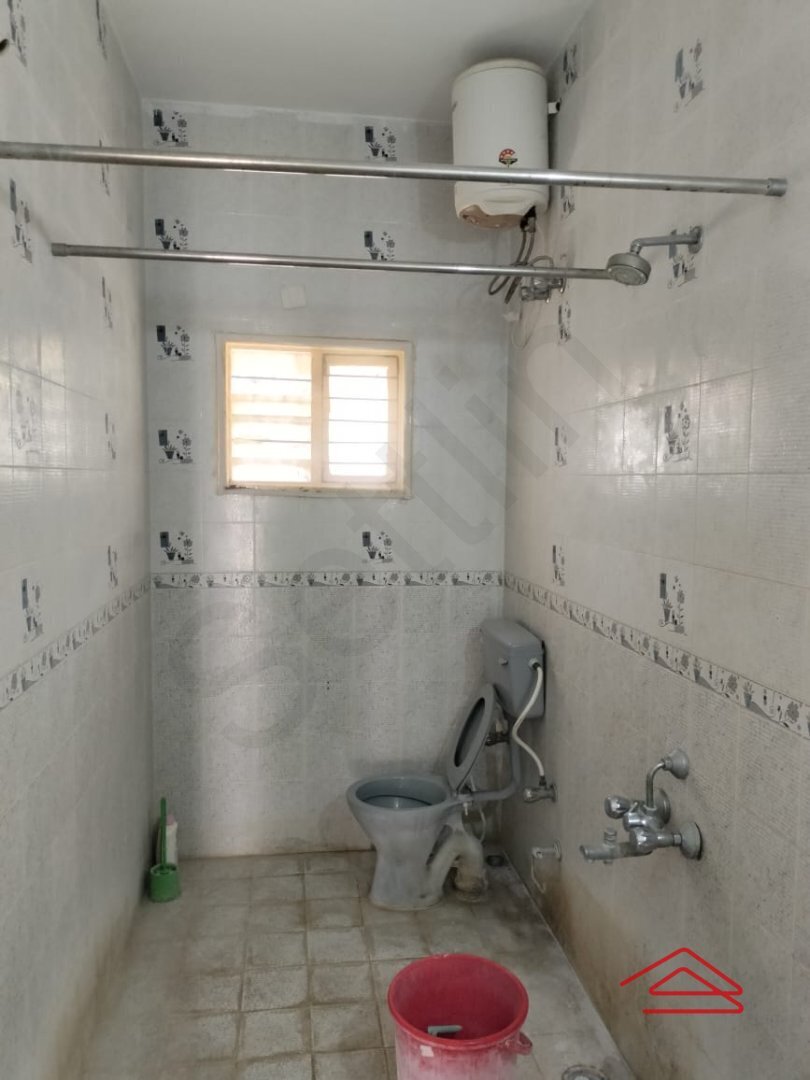 Bathroom 4