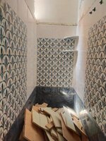 Sub Unit : bathrooms 2