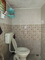 Sub Unit : bathrooms 1