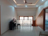 Hall 2