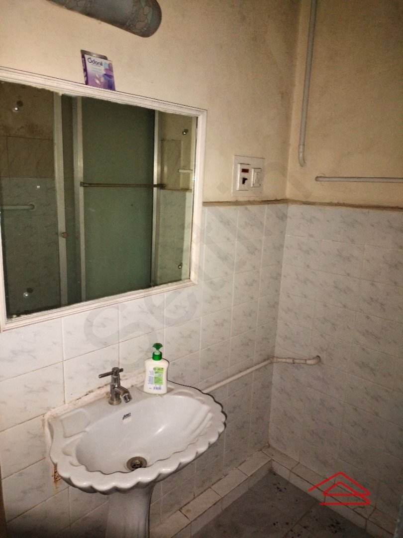 bathroom 6
