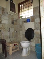 bathroom 4