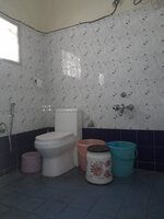 Sub Unit : bathrooms 2
