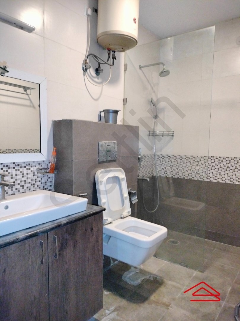 Bathroom 4