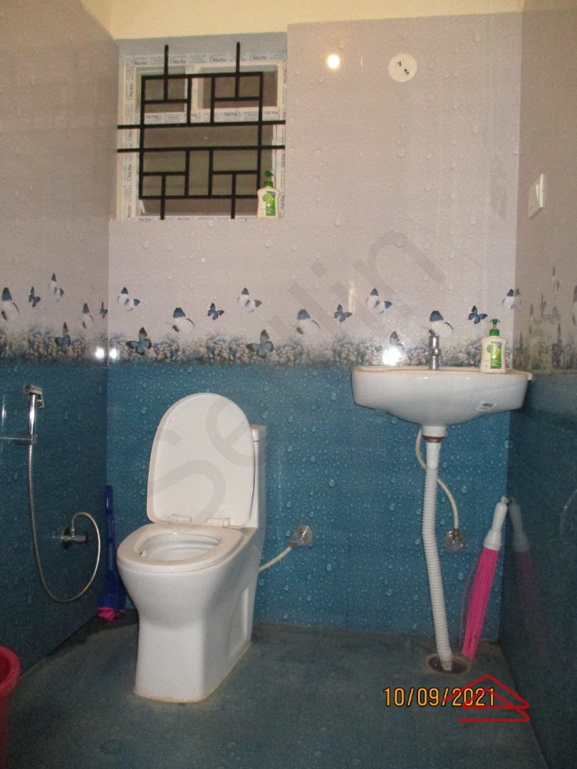 Bathroom 2
