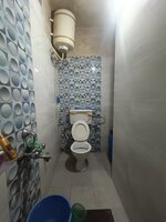 Sub Unit : bathrooms 1
