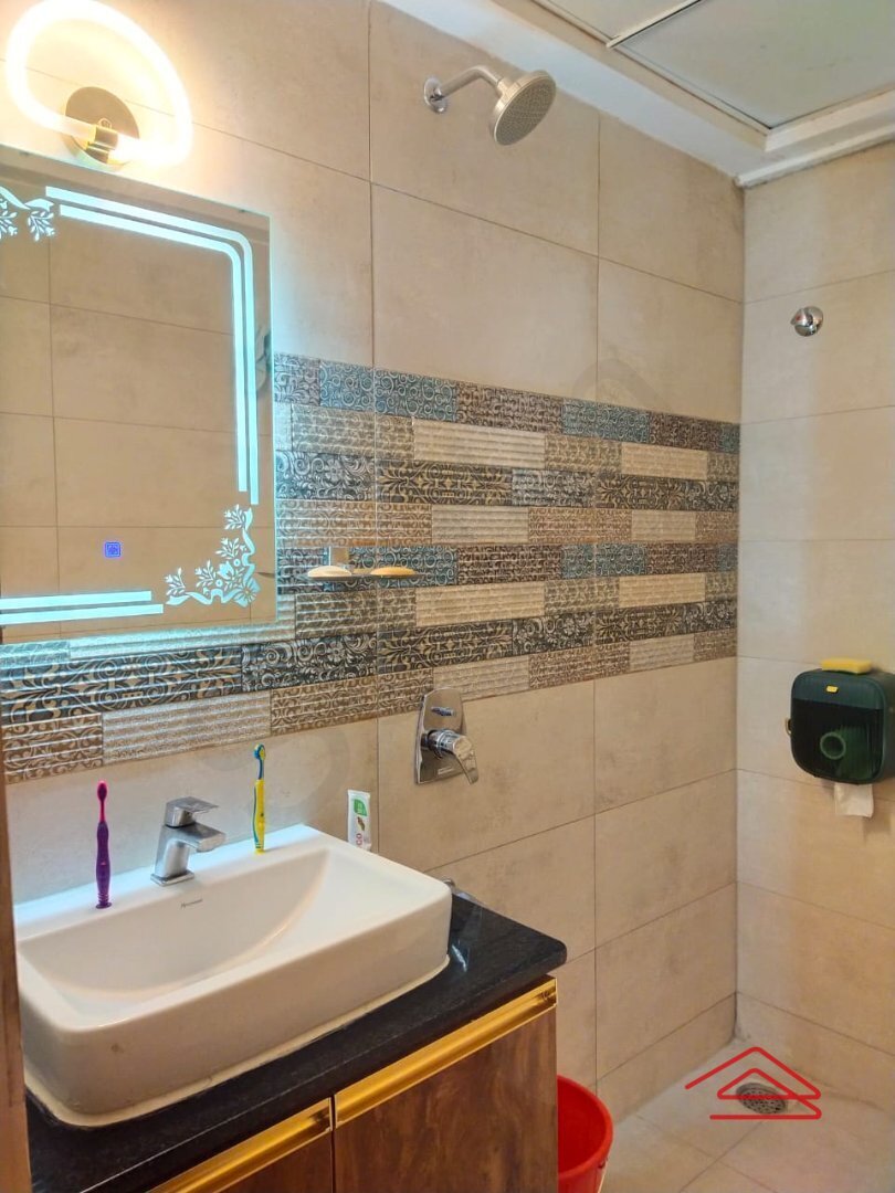 Bathroom 3