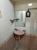 Sub Unit : bathrooms 3