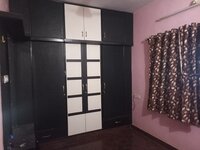Sub Unit : bedrooms 4