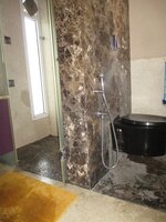 Sub Unit : bathrooms 3