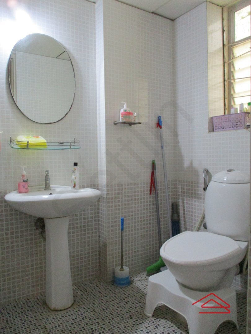 Bathroom 2