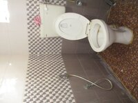 Sub Unit : bathrooms 2