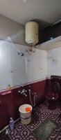 Sub Unit : bathrooms 1