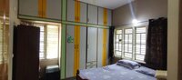 Sub Unit : bedrooms 1