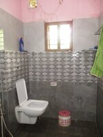 bathrooms 2