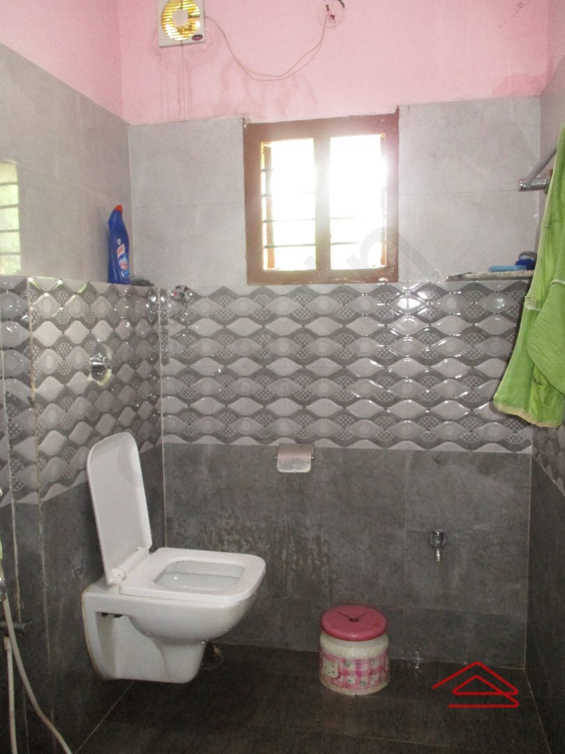 bathrooms 2
