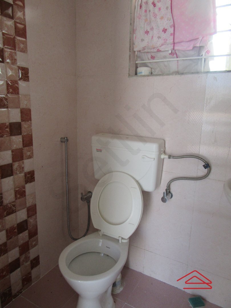 Bathroom 4