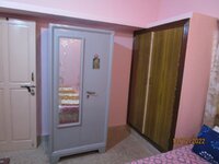 bedrooms 2