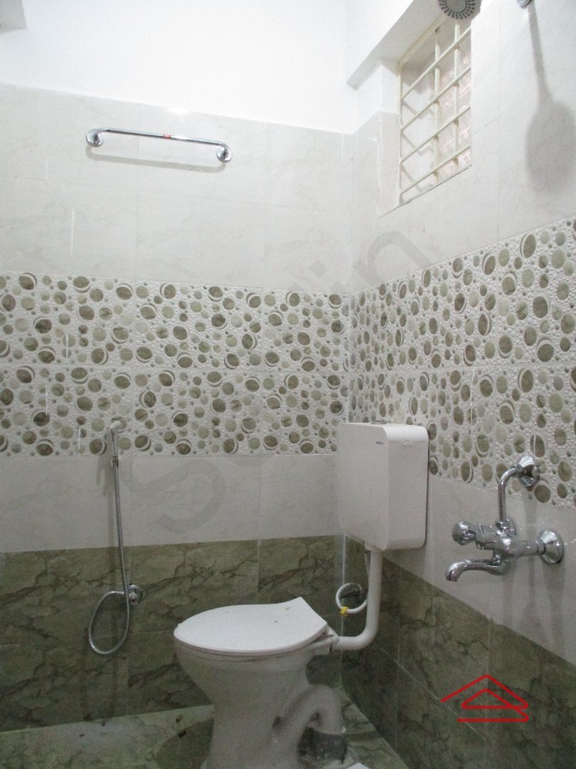 Sub Unit : bathrooms 1