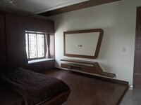 Sub Unit : bedrooms 4