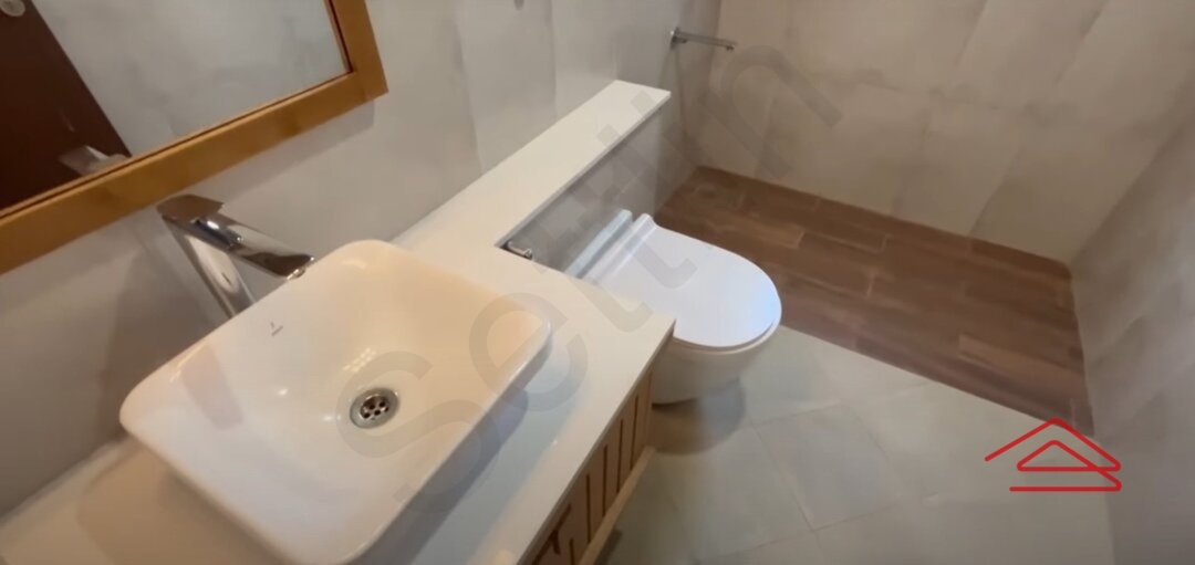 Bathroom 3