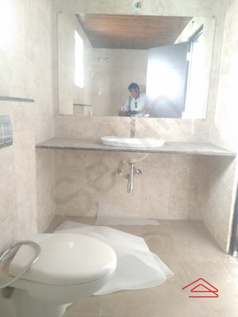 Bathroom 4
