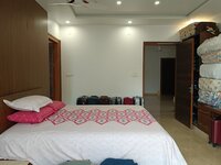 bedrooms 2