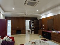 bedrooms 1