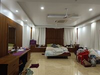 bedrooms 4