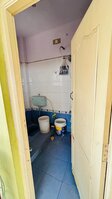 Sub Unit : bathrooms 1