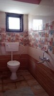 Sub Unit : bathrooms 1