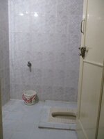 Sub Unit : bathrooms 1