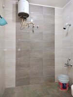 Sub Unit : bathrooms 2