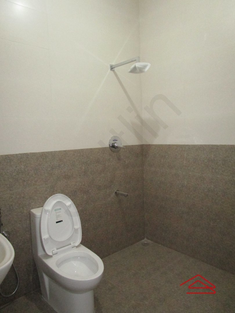 Sub Unit : bathrooms 2