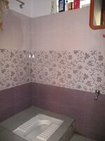 Sub Unit : bathrooms 3