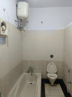 bathrooms 3
