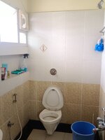 bathrooms 4