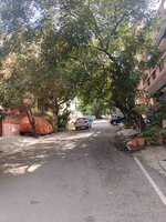 Unit:  Approach Road