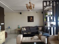 Hall 1