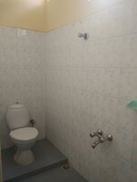 Sub Unit : bathrooms 4