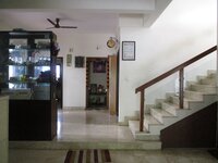 Hall 1