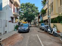 Unit:  Approach Road