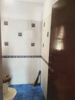 Sub Unit : bathrooms 1